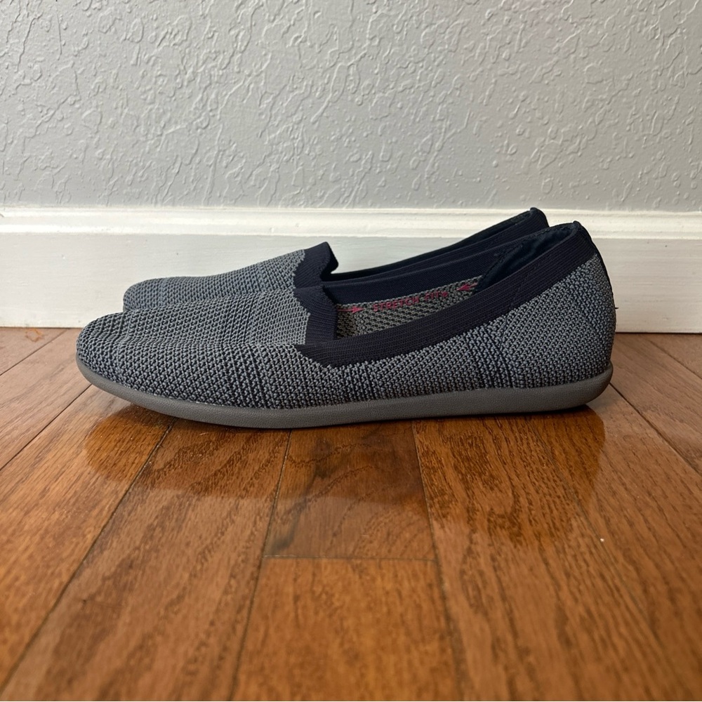 Skechers Cleo Sport Our Town Slip On Shoes Loafer Women’s Size 9.5 Navy Blue